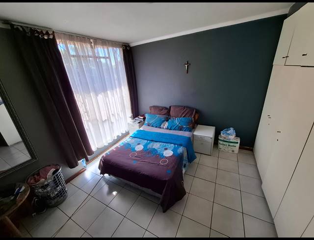 2 BEDROOM APARTMENT FOR SALE IN VILLIERIA